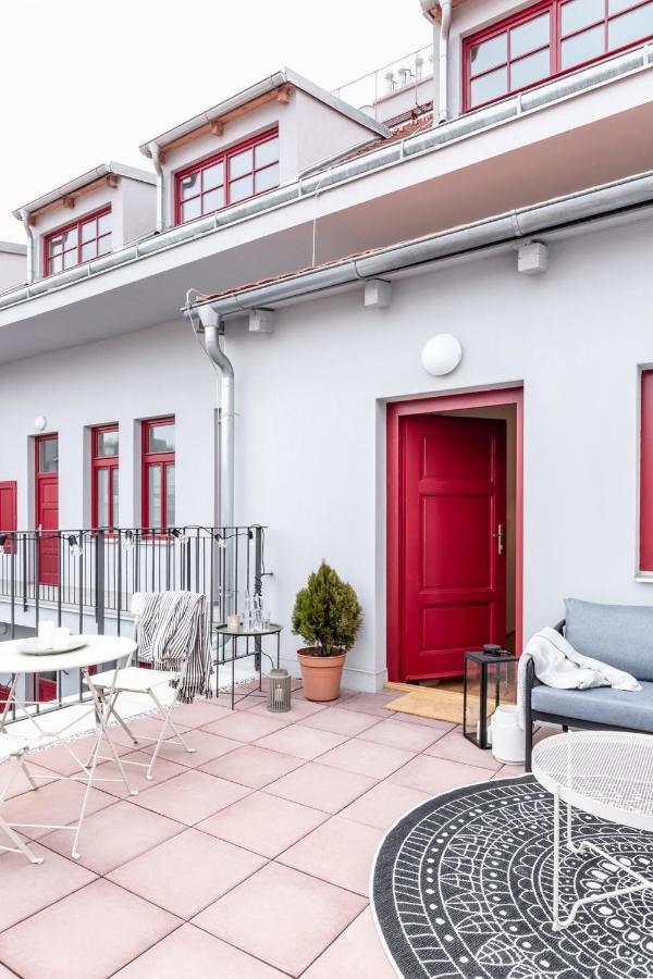 Turnkey I Main Bus Station Apartments Prag Exterior foto